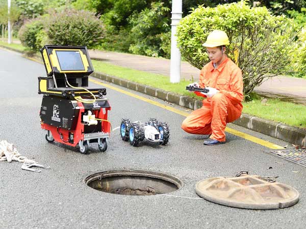 嫩江管道机器人检测